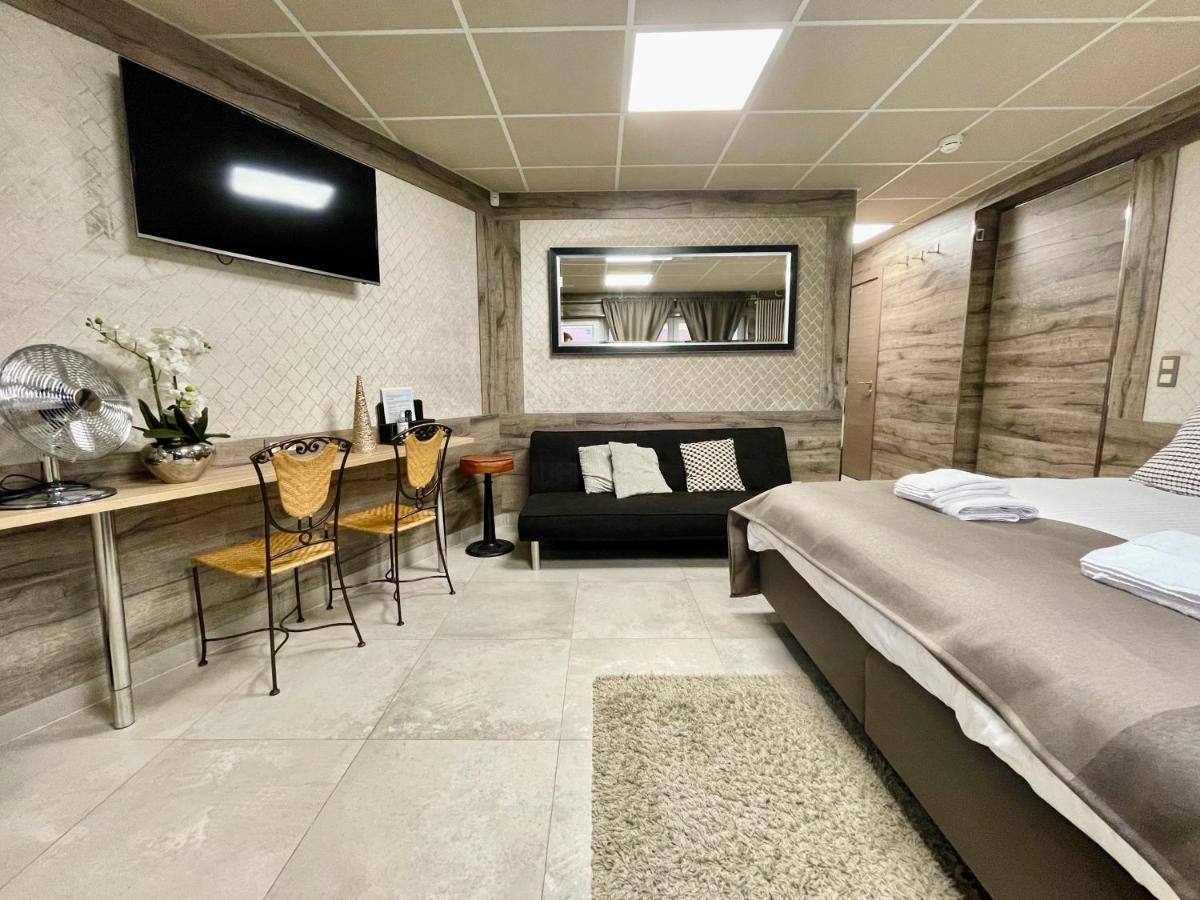 Guesthouse Room40 马尔梅迪 外观 照片